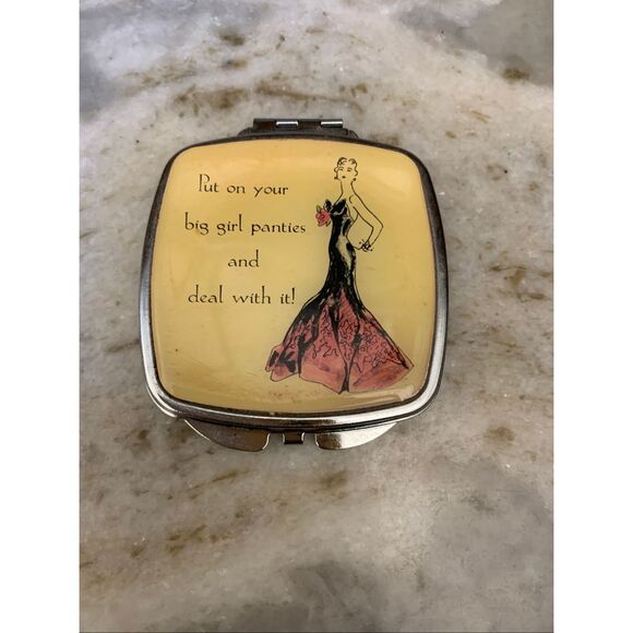 Art Deco Mirror Compact #unique compact #vintage mirror #stocking stuffer - Picture 1 of 9